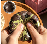 Crunchy Wax Cracking Mint Chocolate Chip Ball