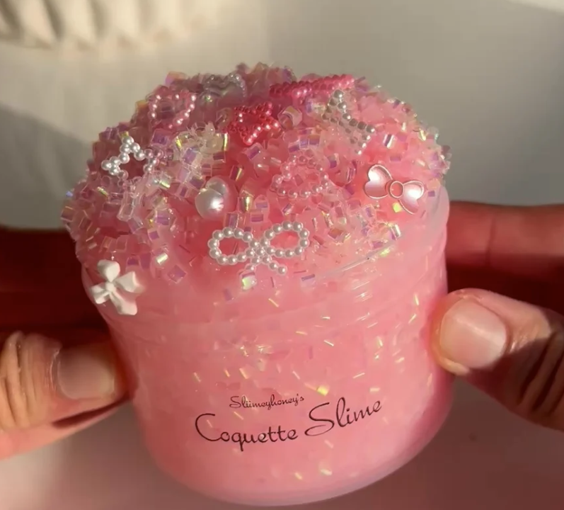 Coqquet bow surprise slime