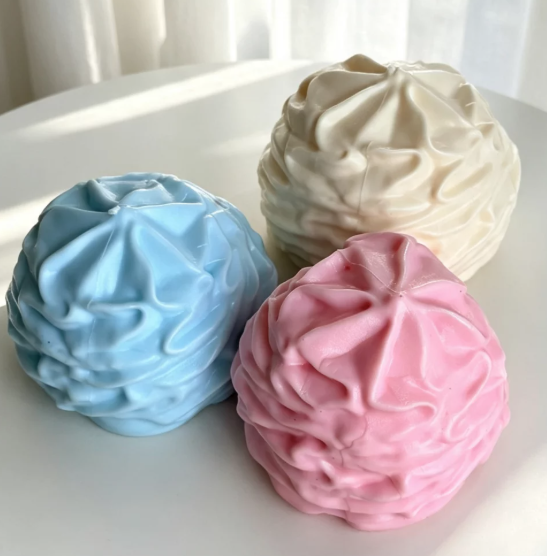 Crunchy whipped cream squishy (blue,pink,white)