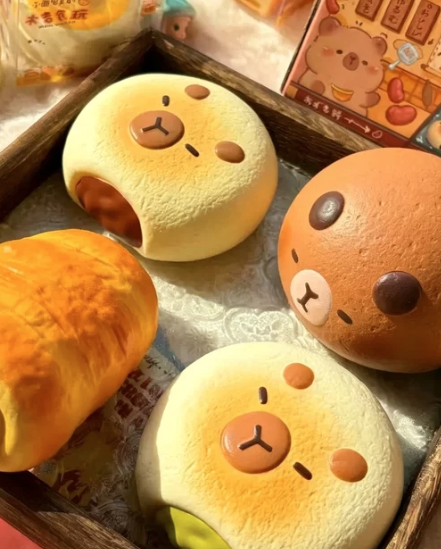 Slow rising capybara squishy